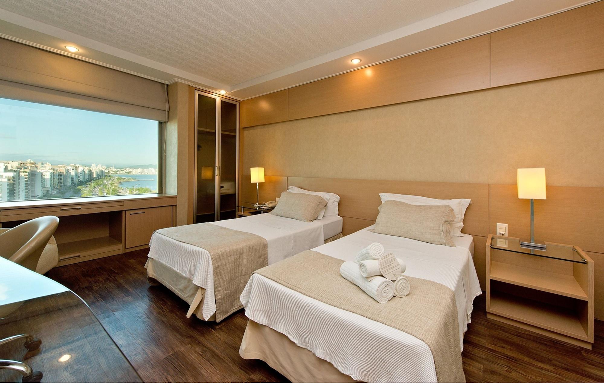 Majestic Palace Hotel Флоріанополіс Екстер'єр фото A room at the hotel