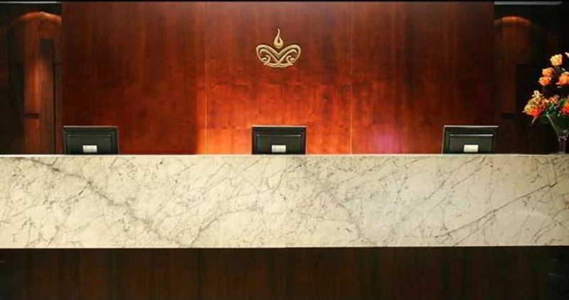 Majestic Palace Hotel Флоріанополіс Екстер'єр фото The front desk at the Crown Towers